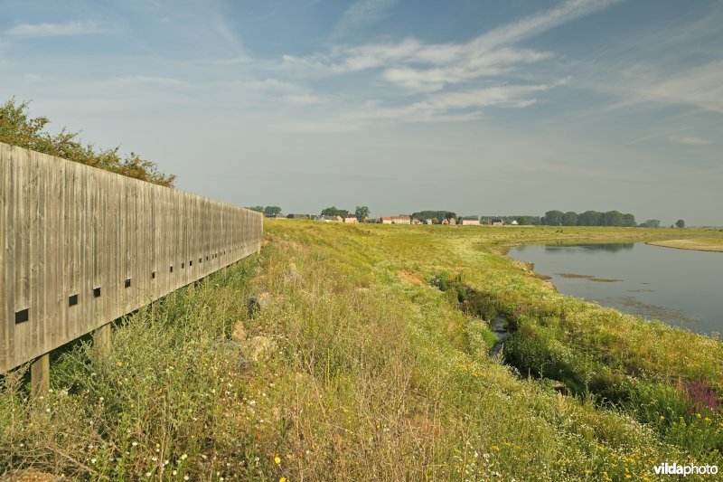 Vogelkijkwand aan de Maas