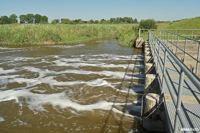 Inwateringssluis aan het Zennegat
