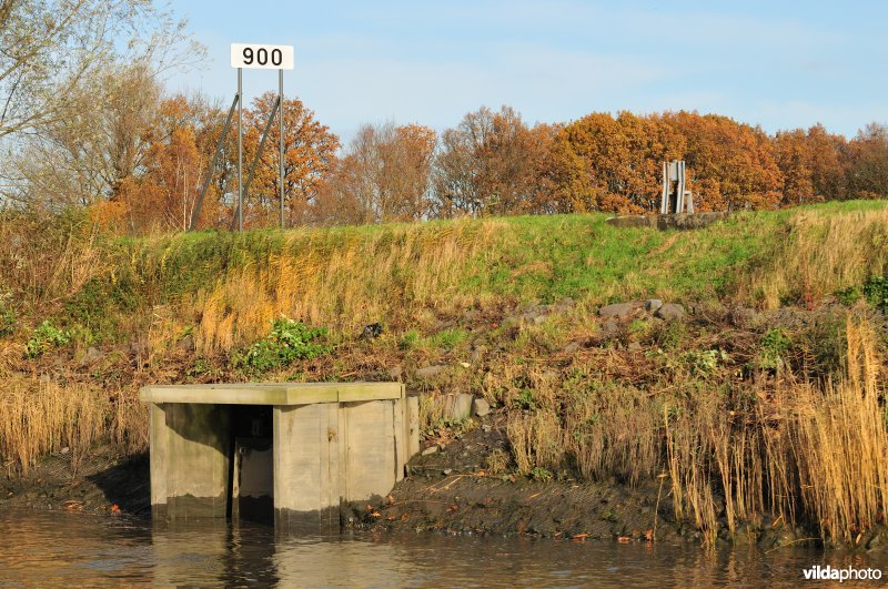 Overstort op de Schelde