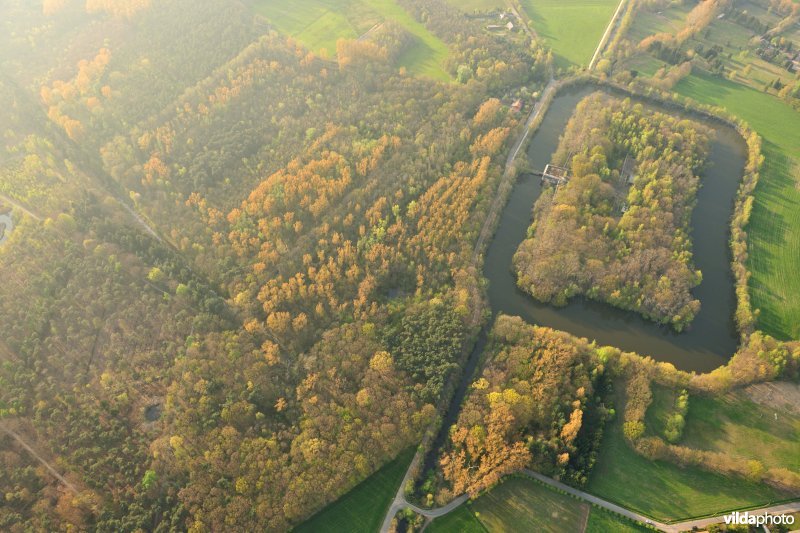 Vrieselhof en Fort Oelegem