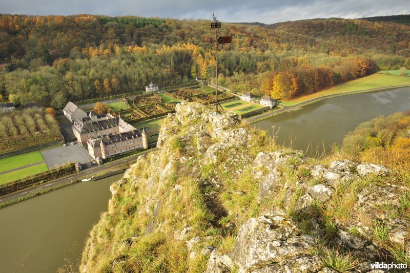 Kasteel van Freyr aan de Maas