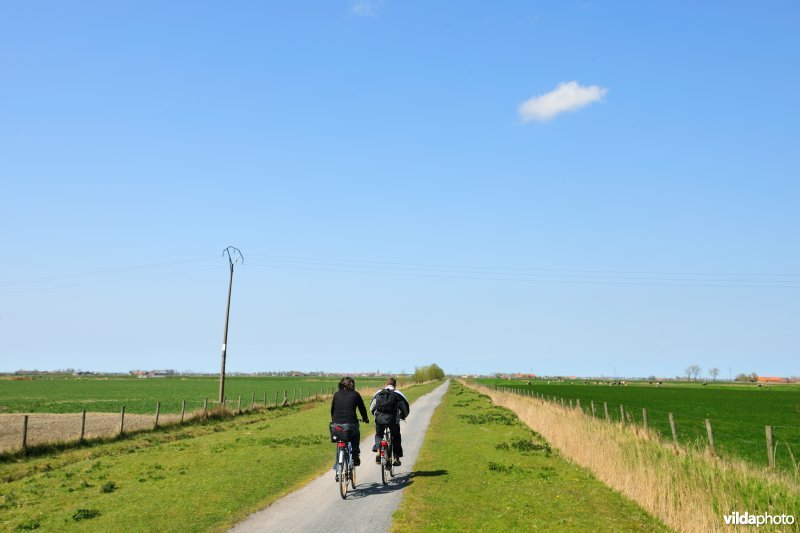 Fietsers op de spoorweg Frontzate