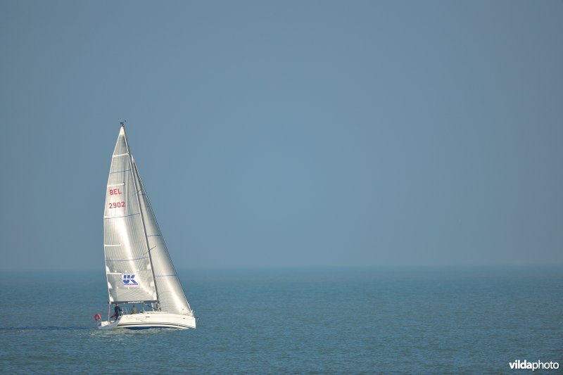 Zeilboot op de Noordzee