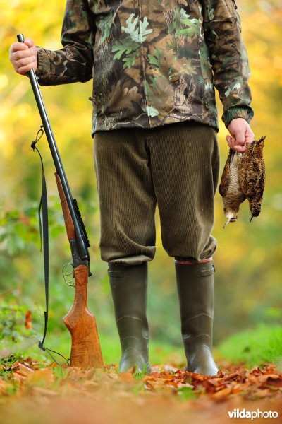 Jager met geschoten Houtsnippen